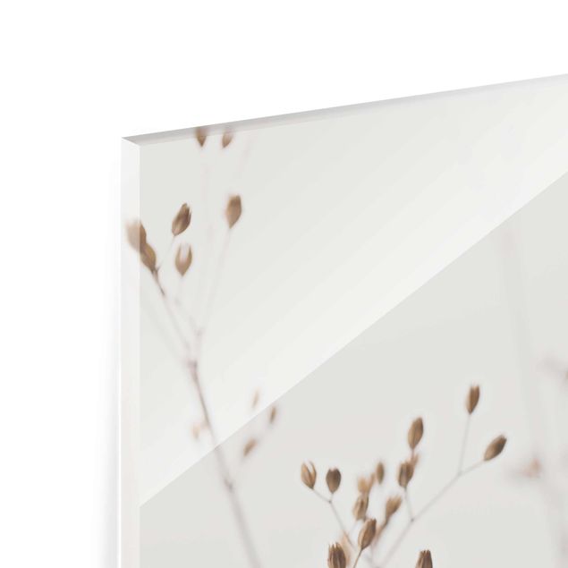 Glasbild - Zarte Knospen am Wildblumenzweig - Hochformat