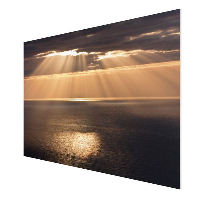 Forex Fine Art Print - Sonnenstrahlen über dem Meer - Querformat 2:3