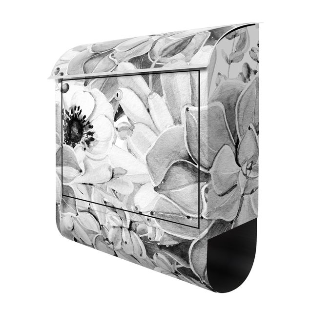 Schwarzer Briefkasten Aquarell Sukkulente mit Blüte in Schwarz Weiß