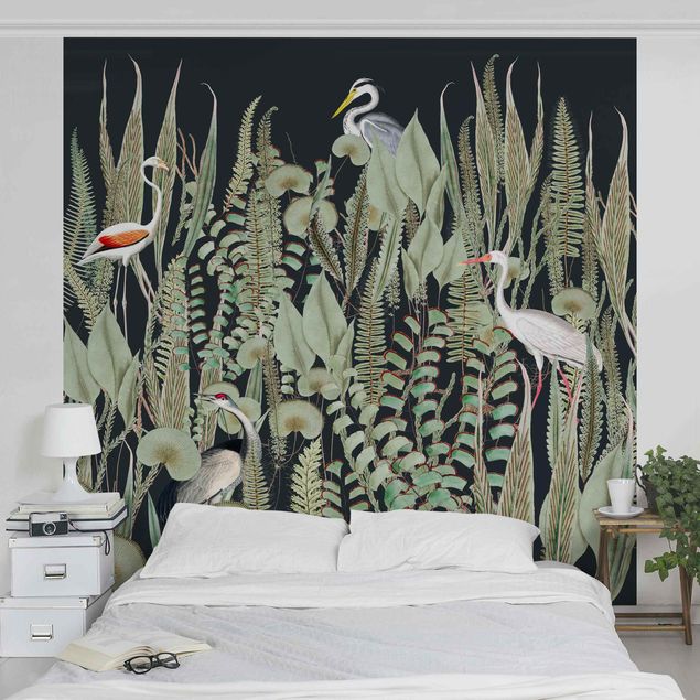Tapete selbstklebend - Flamingo und Storch mit Pflanzen auf Grün - Fototapete Querformat