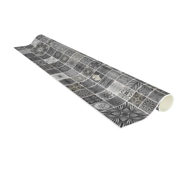 Teppich Fliesenoptik Graue Dschungelfliesen mit Silberschimmer