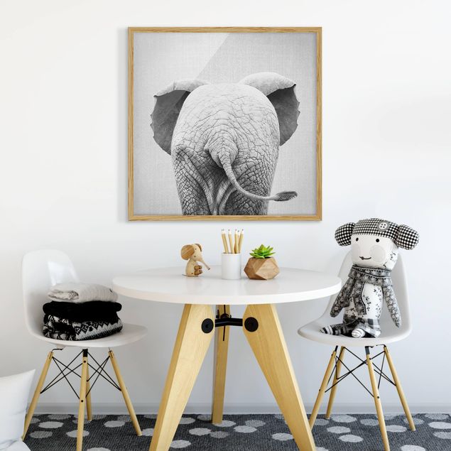 Bilder mit Rahmen Baby Elefant von hinten Schwarz Weiß