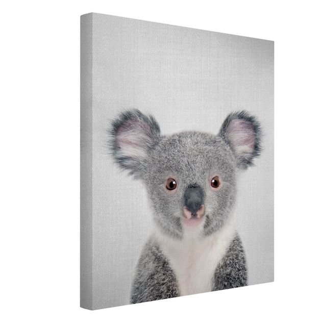 Leinwandbild - Baby Koala Klara - Hochformat 3:4