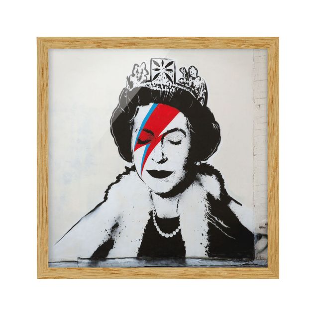 Wandbilder mit Rahmen Queen Lizzie Stardust - Brandalised ft. Graffiti by Banksy