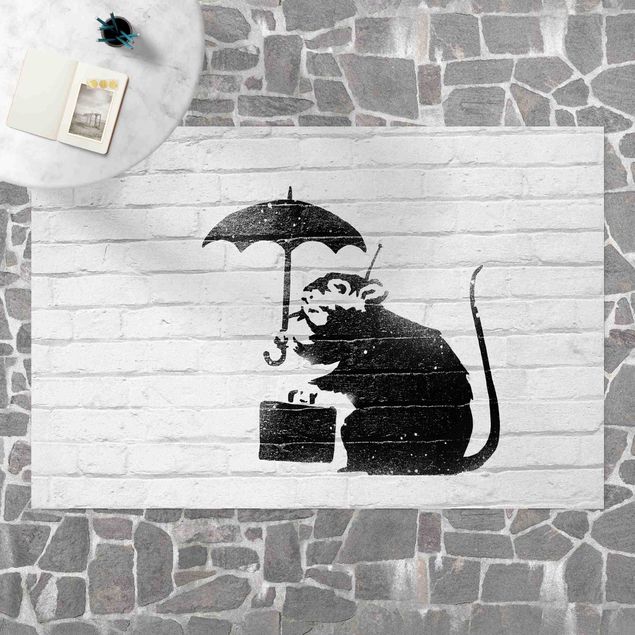 Teppich modern Ratte mit Regenschirm - Brandalised ft. Graffiti by Banksy