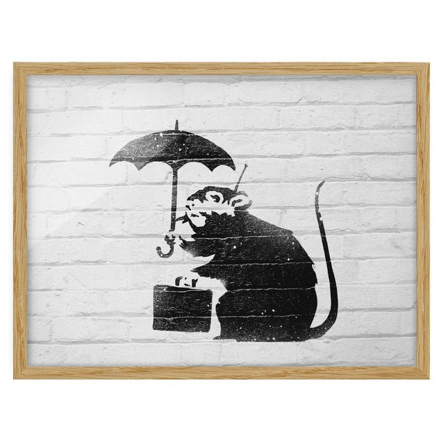 Bilder mit Rahmen Ratte mit Regenschirm - Brandalised ft. Graffiti by Banksy