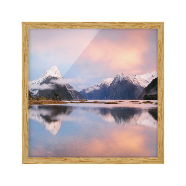 Bild mit Rahmen - Berge am Wasser - Quadrat 1:1