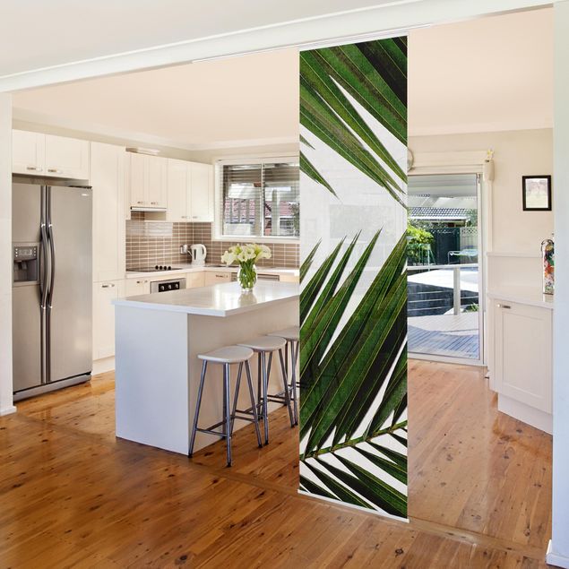 Schiebegardinen Set - Blick durch grüne Palmenblätter - Flächenvorhang