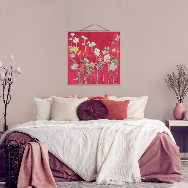 Stoffbild mit Posterleisten - Blumenreich auf rot - Quadrat 1:1