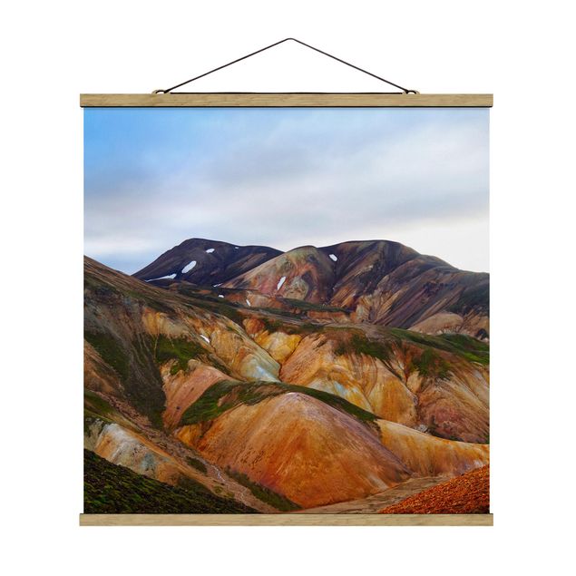Stoffbild mit Posterleisten - Bunte Berge in Island - Quadrat 1:1