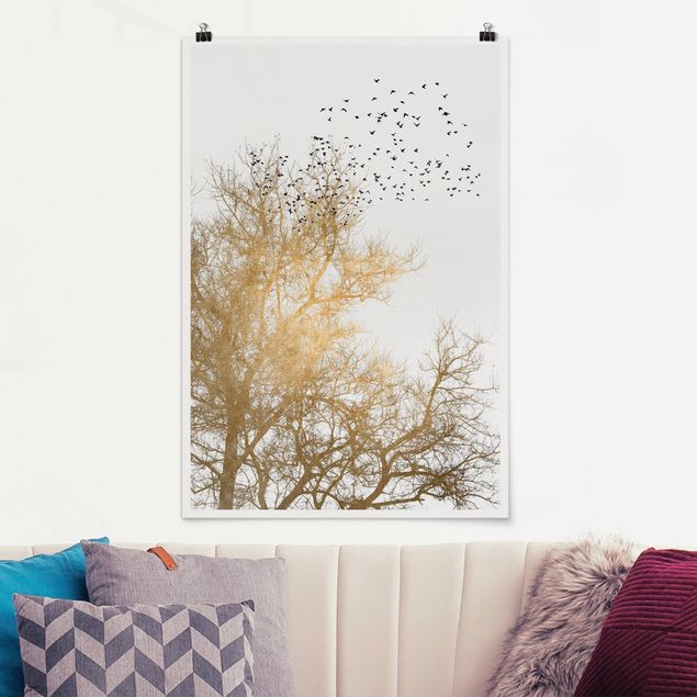 Wandbilder Tiere Vogelschwarm vor goldenem Baum