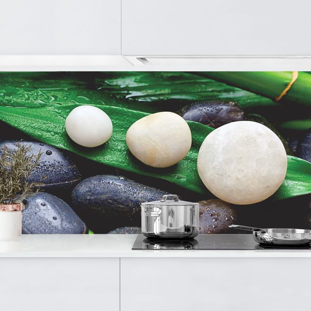 Küchenrückwände Platte Grüner Bambus mit Zen Steinen