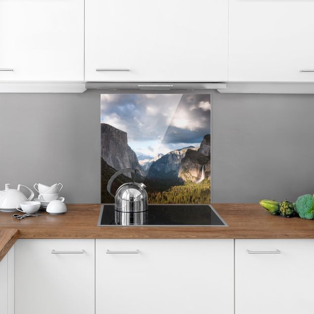 Küchenrückwand Glas Landschaft Wolken über Berglandschaft
