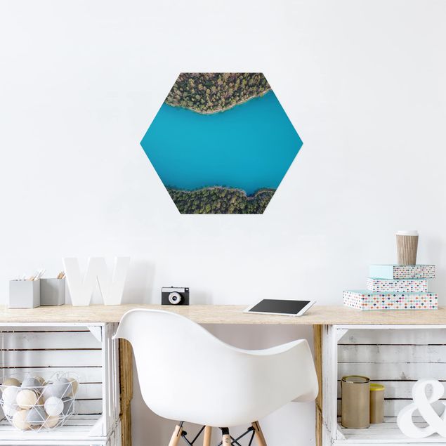 Hexagon Bild Alu-Dibond - Luftbild - Tiefblauer See
