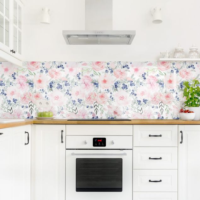 Küchenrückwand Muster Rosa Rosen mit Blaubeeren vor Weiß I