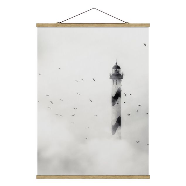 Stoffbild mit Posterleisten - Leuchtturm im Nebel - Hochformat 3:4