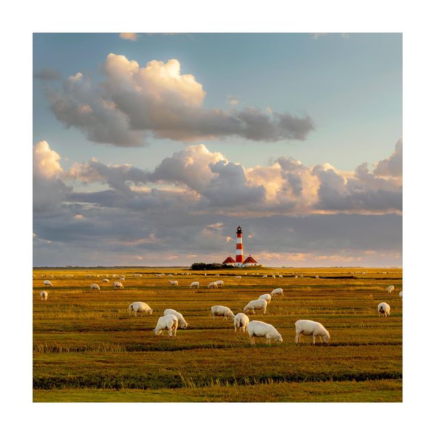 Teppich grün Nordsee Leuchtturm mit Schafsherde