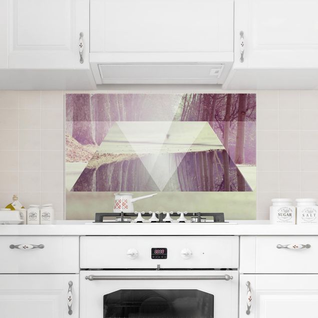Küchenrückwand Glas Motiv Wald Geometrie trifft Waldweg