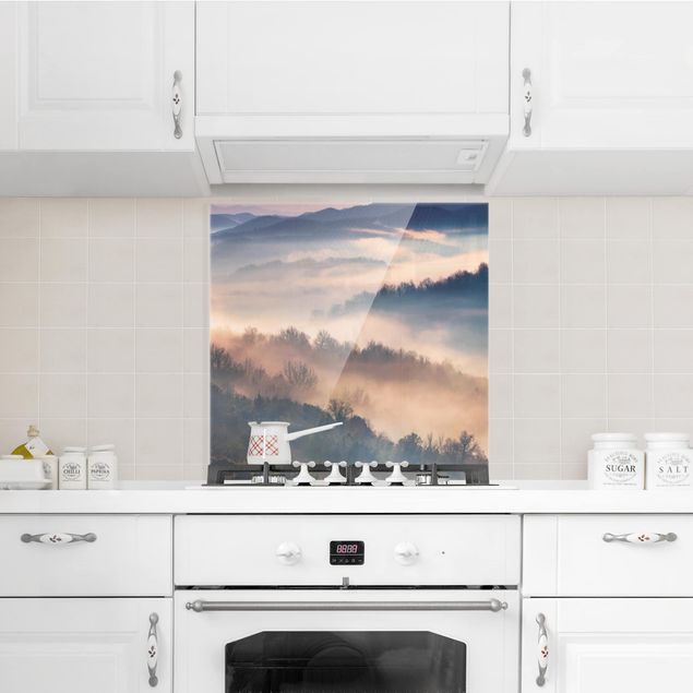 Küchenrückwand Glas Motiv Wald Nebel bei Sonnenuntergang