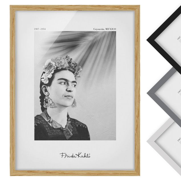 Bild mit Rahmen - Frida Kahlo Portrait mit Schmuck - Hochformat - 3:4