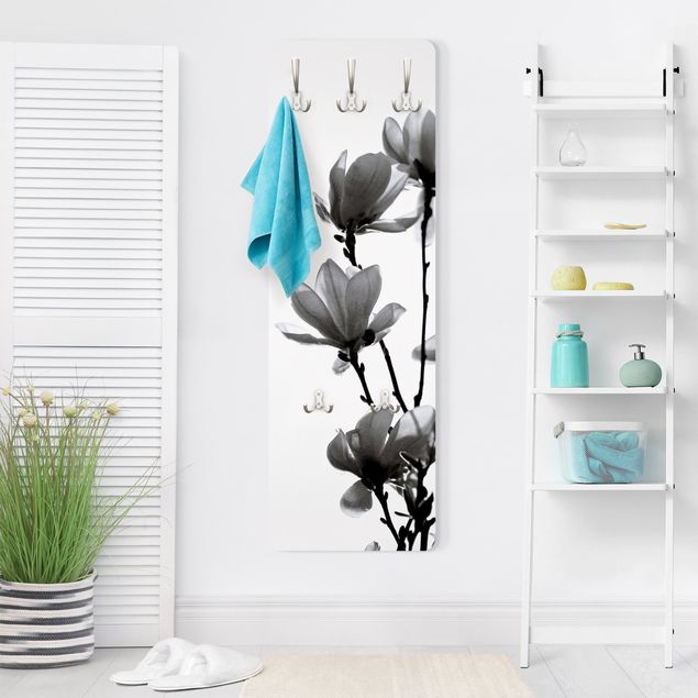 Garderobe - Frühlingsbote Magnolie Schwarz Weiß