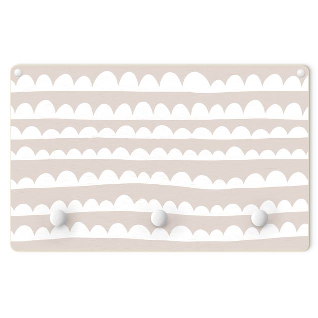 Garderobenpaneel Gezeichnete Weiße Wolkenbänder auf Creme