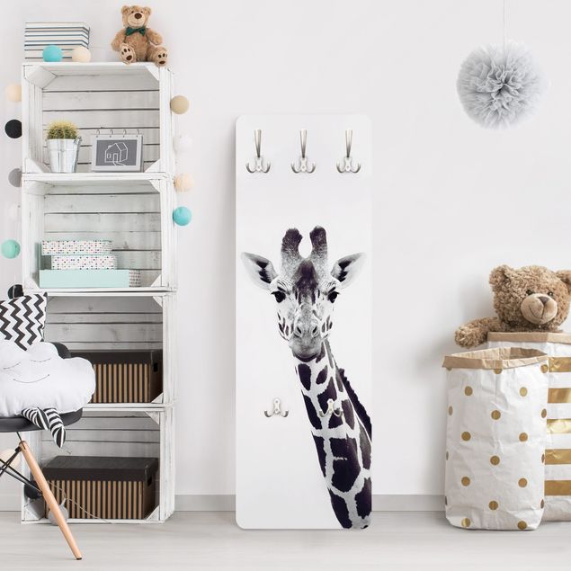 Garderobenpaneel Giraffen Portrait in Schwarz-weiß