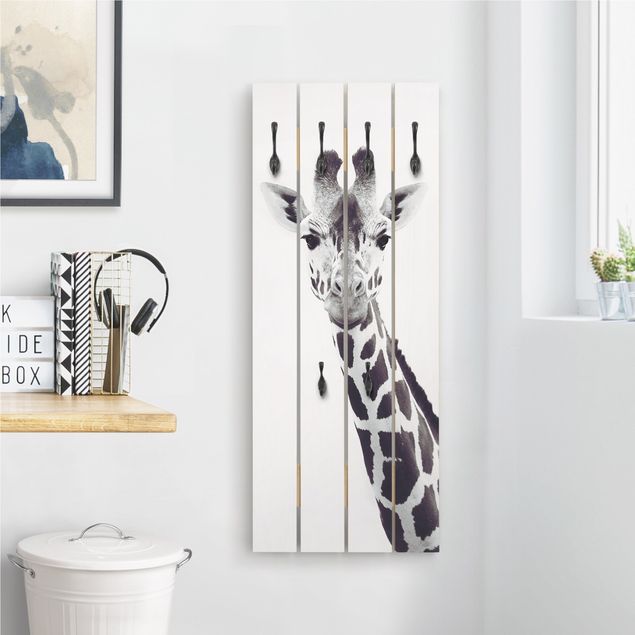 Garderobe weiß Giraffen Portrait in Schwarz-weiß