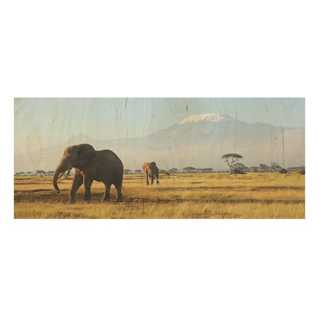 Moderne Holzbilder Elefanten vor dem Kilimanjaro in Kenya