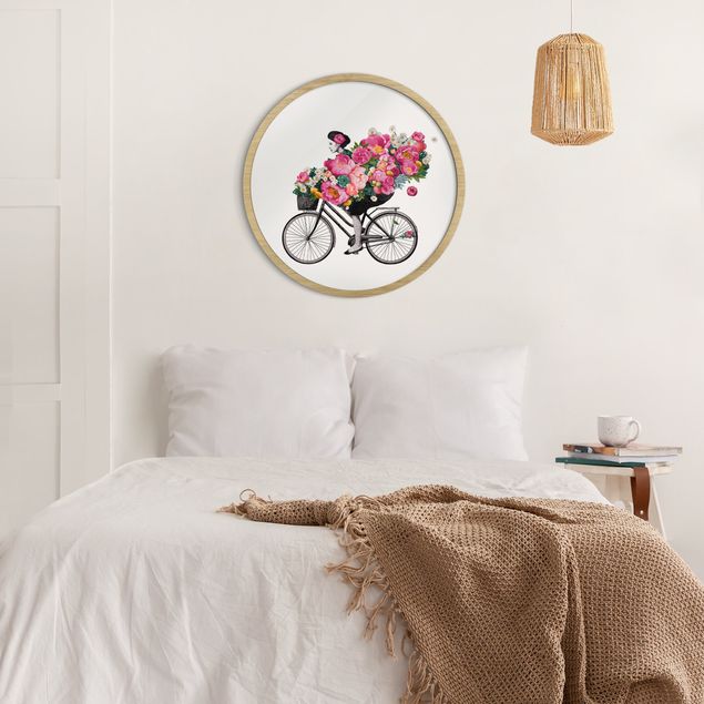 Gerahmte Kunstdrucke Illustration Frau auf Fahrrad Collage bunte Blumen