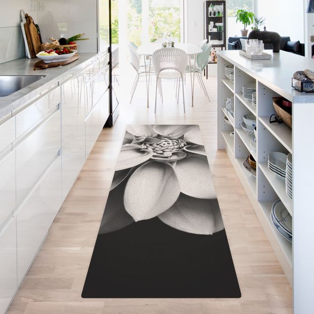Moderne Teppiche Im Herzen einer Dahlie Schwarz-Weiß