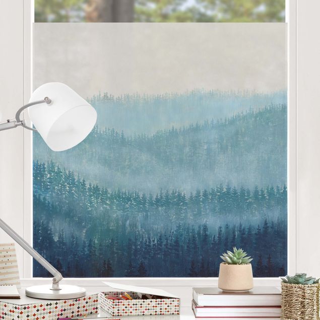 Fensterbild Landschaft Malerische Berge mit Nadelbäumen