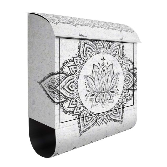 Designer Briefkasten Mandala Lotus Betonoptik