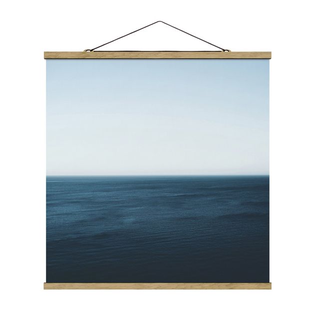 Stoffbild mit Posterleisten - Minimalistischer Ozean - Quadrat 1:1