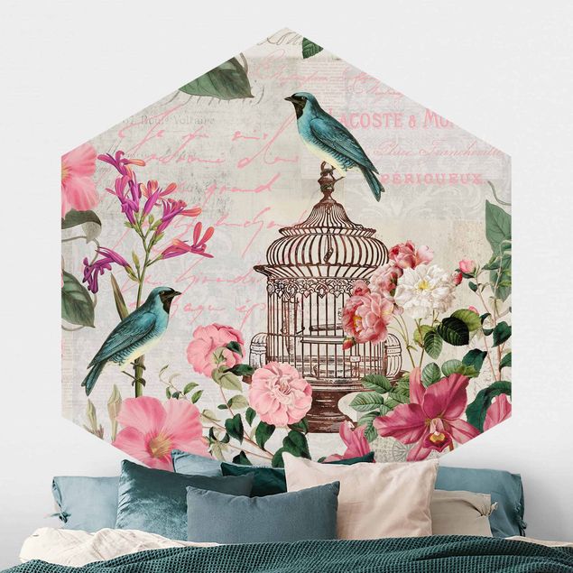 Hexagon Mustertapete selbstklebend - Shabby Chic Collage - Rosa Blüten und blaue Vögel