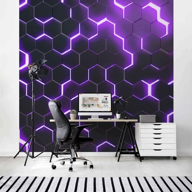 Geometrische Tapete Strukturierte Hexagone mit Neonlicht in Lila