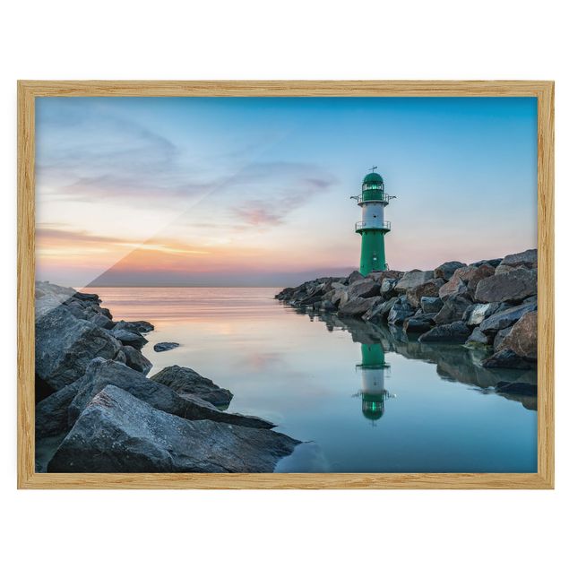 Bild mit Rahmen - Sunset at the Lighthouse - Querformat