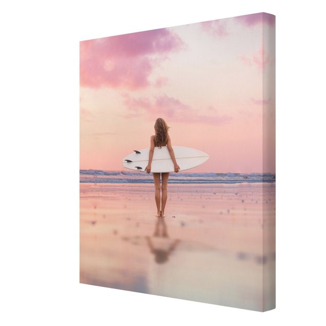 Schöne Leinwandbilder Surfergirl mit Board im Abendrot