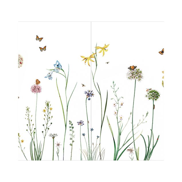 Duschrückwand - Tanzende Schmetterlinge auf Wildblumen
