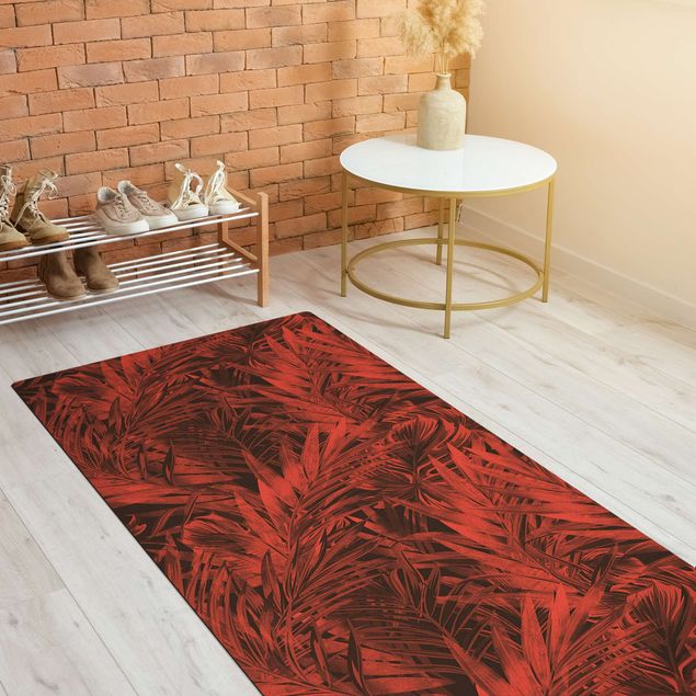 Teppich modern Tropisches dunkles Unterholz Rot