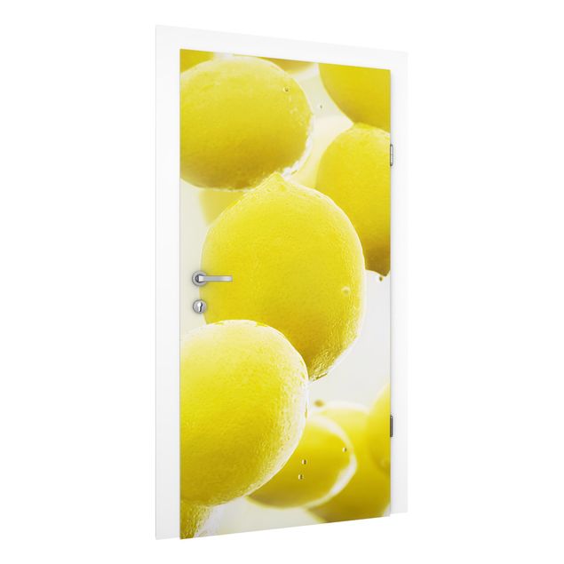 Tapeten modern Zitronen im Wasser
