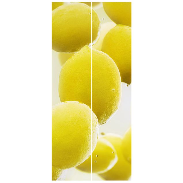 Türtapete - Zitronen im Wasser