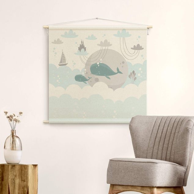 Wandbehang Stoffbild Wolken mit Wal und Schloss