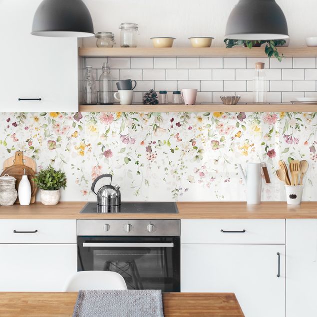 Küchenrückwand Glas Motiv Blumen Zartes Blütenarrangement