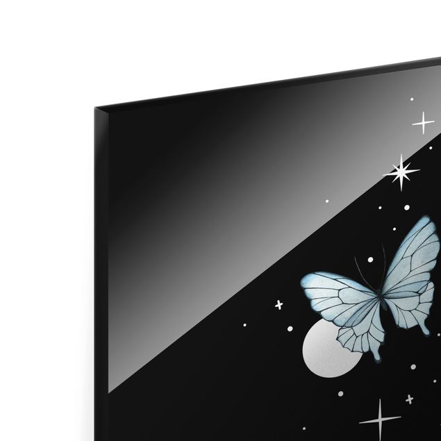 Glasbild - Zaubernde Hand - Schmetterlinge und Planeten - Hochformat 2:3